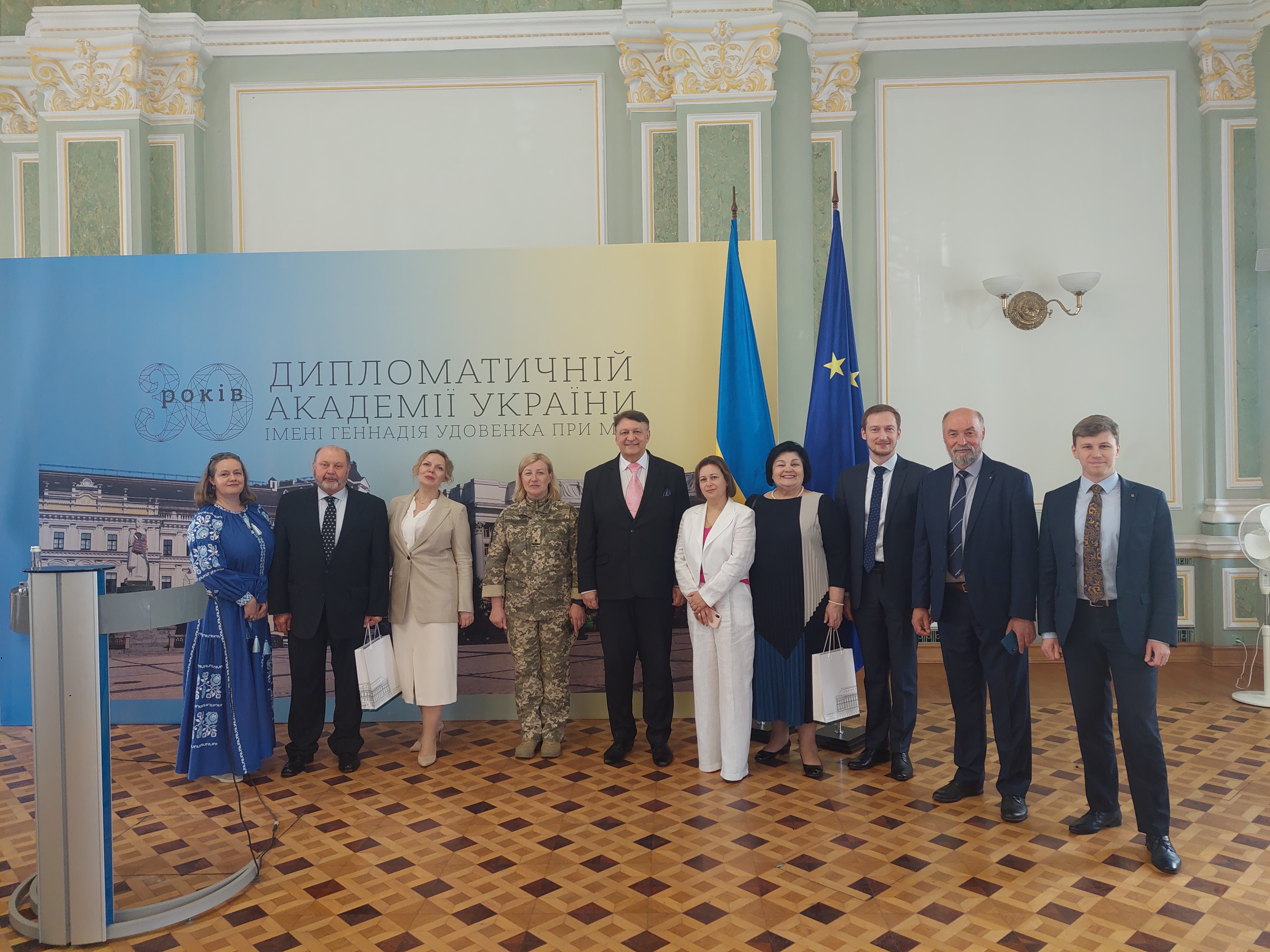 Участь викладачів кафедри міжнародних відносин у відзначенні 30-річчя Дипломатичної академії України імені Геннадія Удовенка при Міністерстві закордонних справ України!