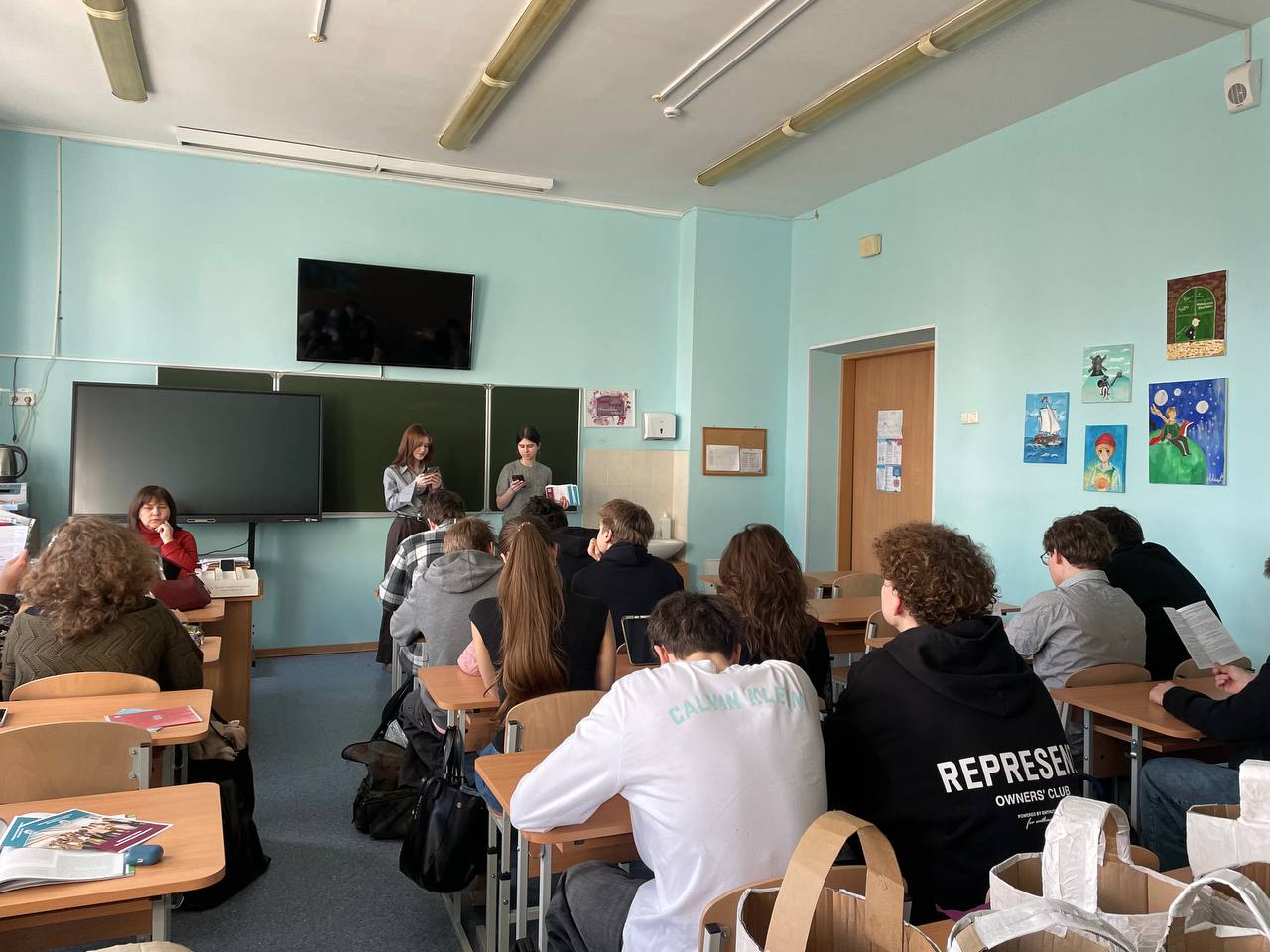 Профорієнтаційні зустрічі в Спеціалізованій школі №115 ім. І. Огієнка м. Києва та Роменському ліцеї №2 ім. акад. А.Ф. Йоффе (Сумська область)