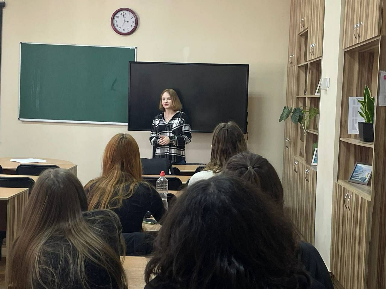 Профорієнтаційна зустріч зі школярами Ніжинського ліцею при НДУ імені Миколи Гоголя