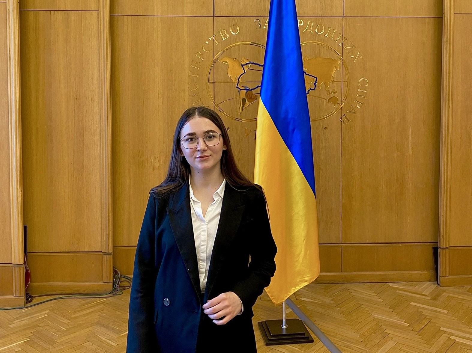 Студентка 3 курсу спеціальності «Міжнародне право» Аріна Арбуз в рамках проходження стажування в МЗС України відвідала зустріч з жінками-дипломатками