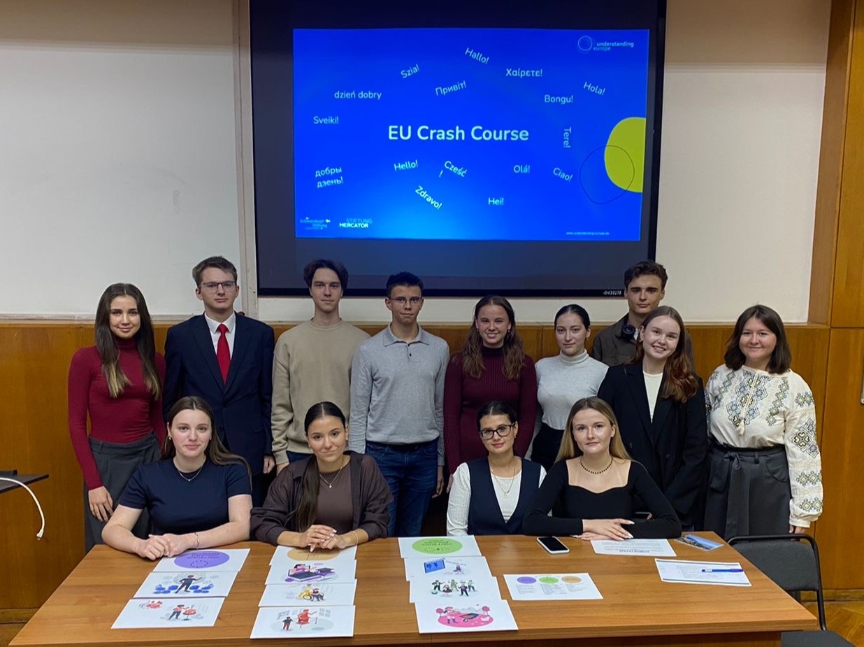 Студентки 4 курсу спеціальності «Міжнародне право» відвідали тренінг щодо історії та розвитку Європейського Союзу