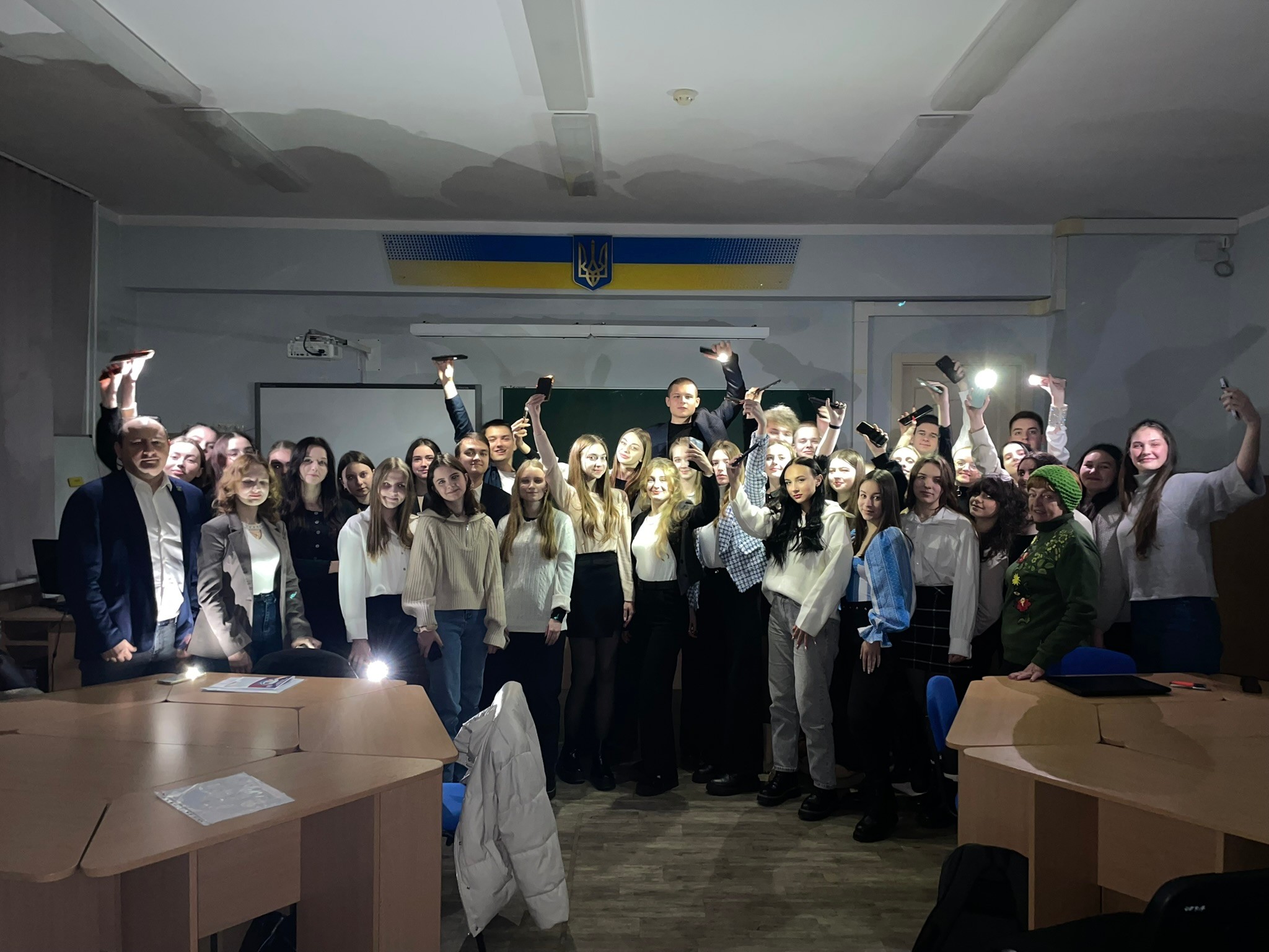 Х Круглий стіл «Права людини в умовах воєнного стану в Україні»: до Тижня права та проголошення Загальної декларації прав людини