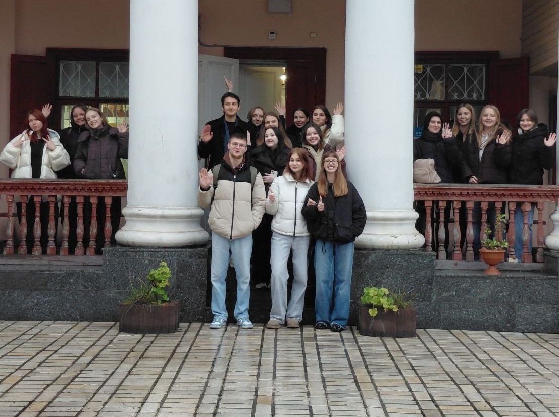 Студенти бакалаврської ОП «Міжнародне право» провели свої «Великі дебати» в рамках дисципліни «Теорія міжнародних відносин»