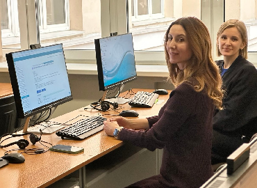 Тренінг «LMS Moodle як засіб реалізації диференційованого навчання»: доценти кафедри міжнародних відносин удосконалюють свої цифрові професійні компетентності 