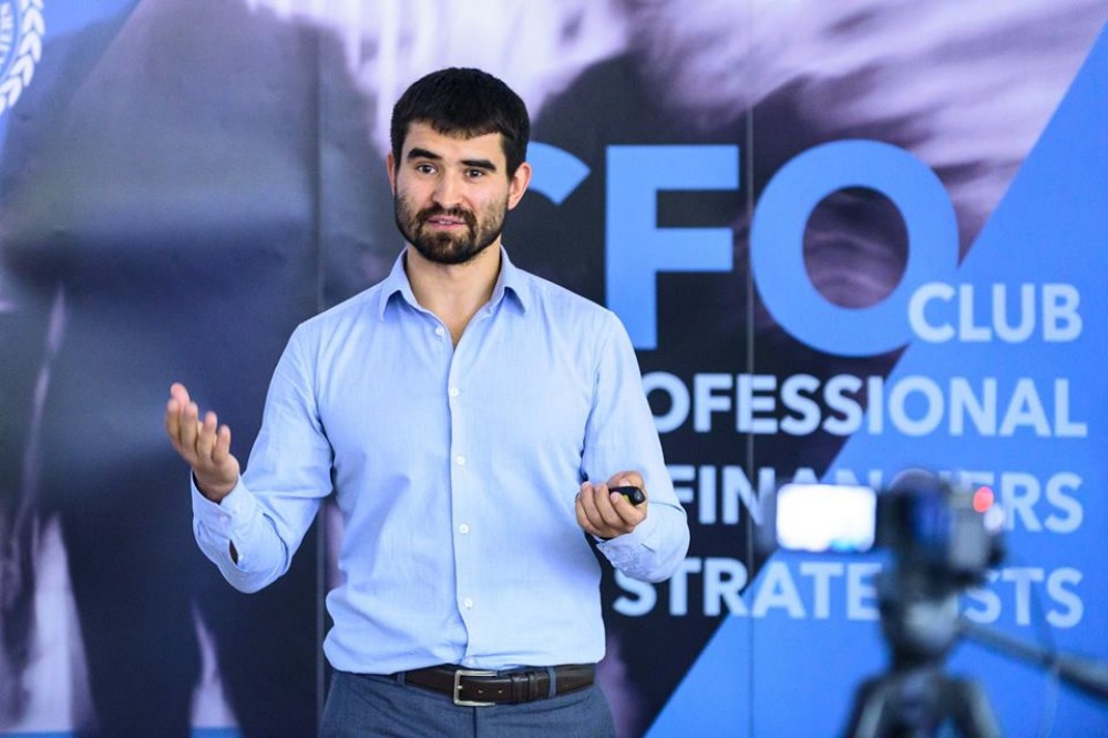 15289705101412913119 1000x669