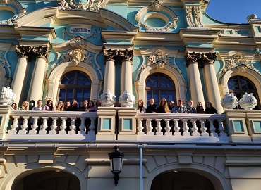 Практикоорієнтоване навчання в рамках освітніх програм «Суспільні комунікації» та «Регіональні студії» бакалаврату Практикоорієнтоване навчання в рамках освітніх програм «Суспільні комунікації» та «Регіональні студії» бакалаврату