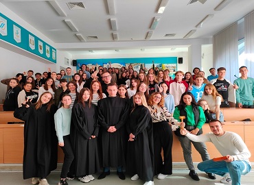 Традиції Факультету до Дня юриста! Традиції Факультету до Дня юриста!