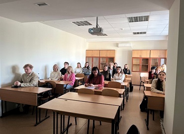 Участь доцента Г. Мельник та студентів 2-го курсу ОП “Суспільні комунікації” онлайн-дискусії 