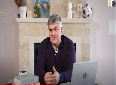 Вітаємо завідувача кафедрою міжнародних відносин В.М.&nbsp;Яблонського із отриманням почесної нагороди