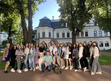 ЕКСКУРСІЯ СТУДЕНТІВ ПЕРШОГО КУРСУ ДО НАЦІОНАЛЬНОГО ЗАПОВІДНИКА «СОФІЯ КИЇВСЬКА»