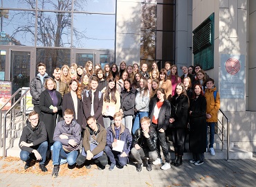 Студенти першого курсу бакалаврату ОП «Суспільні комунікації» та «Регіональні студії» відвідали Інформаційно-виставковий центр Музею Майдану